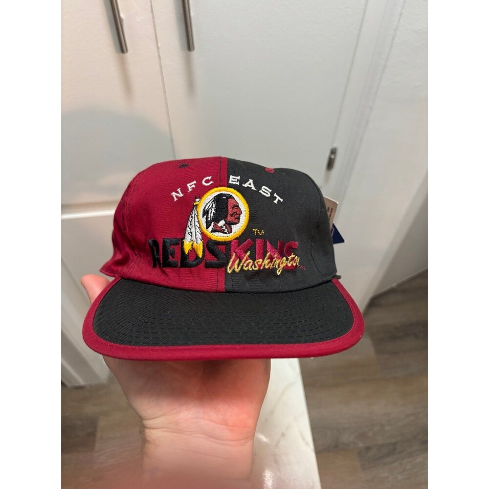 Vintage Reversible Washington Redskins / Commanders hat